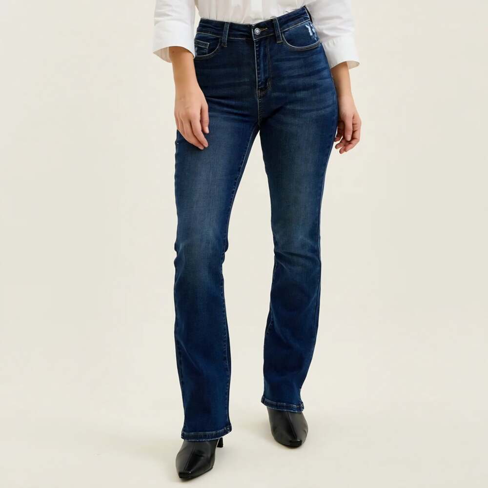 Judy Blue Daisy Slit Hem Slim Bootcut Jeans sz 16W Casual Stretch Denim Western